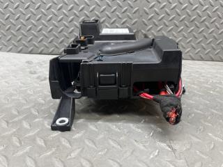 Блок предохранителей PORSCHE CAYENNE 955 M48.00 7L0937548A 4 ракурс