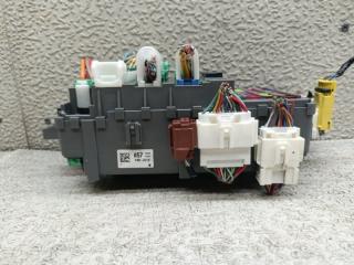 Блок предохранителей HONDA JADE FR4 LEB 116RA-000303 4 ракурс