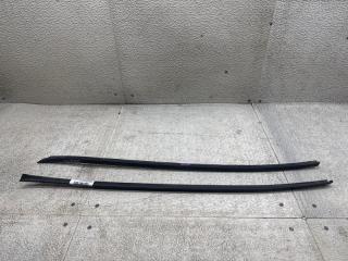 Молдинг лобового стекла VOLKSWAGEN PASSAT B7(365) CAX 3C0854328B, 3C0854327B 1 ракурс