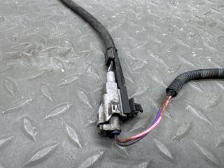 Датчик abs левый передний TOYOTA TUNDRA UCK30 2UZ-FE 3 ракурс Датчик abs левый передний TOYOTA TUNDRA UCK30 2UZ-FE 3 ракурс