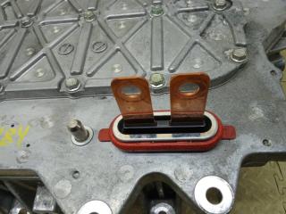 Инвертор NISSAN LEAF AZE0 EM57 291A03NF0A 2 ракурс