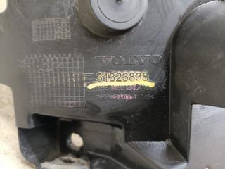 Крепеж бампера правый задний VOLVO S60 FS40 B4204T11 31323838 2 ракурс