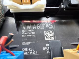 Электронный блок VOLKSWAGEN TOURAN 1T3 CTH 5K0937084L, 5WK50507A 4 ракурс