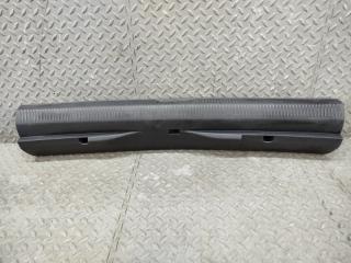 Накладка замка багажника VOLKSWAGEN PASSAT B7(365) CAX 3C9863459 1 ракурс