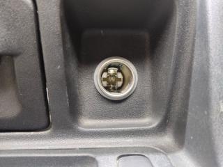 Накладка на торпеду MITSUBISHI PAJERO V63W MR402651 1 ракурс