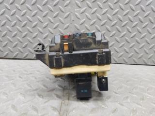 Блок предохранителей TOYOTA LITE ACE KR41 8G27-01584798 3 ракурс