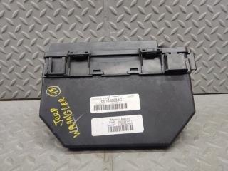 Блок предохранителей JEEP WRANGLER JK ERB R62336-001REV 5 ракурс