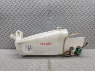 Бачок стеклоомывателя MITSUBISHI TOPPO H82A 3G83 1 ракурс Бачок стеклоомывателя MITSUBISHI TOPPO H82A 3G83 1 ракурс