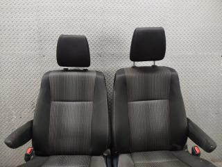 Сидение TOYOTA VOXY ZRR80 3ZR-FAE 3 ракурс