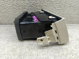 Дуйки левые NISSAN FUGA Y51 VQ25HR 687611MA0A 4 ракурс