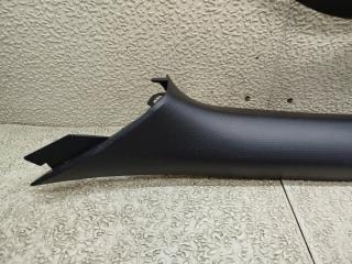 Накладка на стойку кузова правая передняя TOYOTA VOXY ZRR80 3ZR-FAE 62220-28220 4 ракурс Накладка на стойку кузова правая передняя TOYOTA VOXY ZRR80 3ZR-FAE 62220-28220 4 ракурс