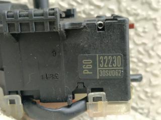 Блок подрулевых переключателей правый TOYOTA ALPHARD MNH15 32230 30SUD62 5 ракурс