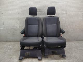 Сидение TOYOTA VOXY ZWR80 2ZR-FXE 2 ракурс