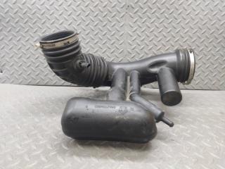 Патрубок воздушн.фильтра JEEP WRANGLER JK ERB 04627065AD 4 ракурс