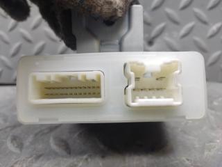 Электронный блок NISSAN FUGA Y51 VQ25HR 988001ME0A 3 ракурс