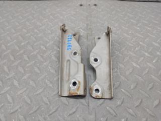 Петля капота MITSUBISHI MINICA H42A 1 ракурс Петля капота MITSUBISHI MINICA H42A 1 ракурс