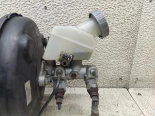 Главный тормозной цилиндр MITSUBISHI TOPPO H82A 131010-17381 3 ракурс
