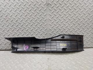 Накладка на порог правая задняя TOYOTA PRIUS ZVW50 2ZR-FXE 67917-47070 5 ракурс