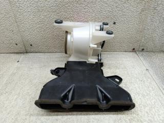 Мотор охлаждения батареи TOYOTA VOXY ZWR80 2ZR-FXE G9230-28030 3 ракурс Мотор охлаждения батареи TOYOTA VOXY ZWR80 2ZR-FXE G9230-28030 3 ракурс