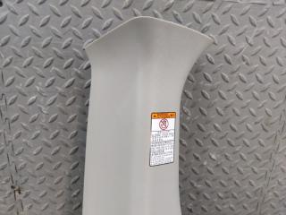 Накладка на стойку кузова левая задняя TOYOTA VOXY ZWR80 2ZR-FXE 62639-28360 2 ракурс Накладка на стойку кузова левая задняя TOYOTA VOXY ZWR80 2ZR-FXE 62639-28360 2 ракурс