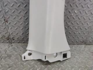 Накладка на стойку кузова левая задняя TOYOTA VOXY ZWR80 2ZR-FXE 62639-28360 3 ракурс Накладка на стойку кузова левая задняя TOYOTA VOXY ZWR80 2ZR-FXE 62639-28360 3 ракурс