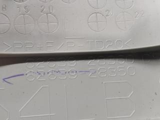 Накладка на стойку кузова левая задняя TOYOTA VOXY ZWR80 2ZR-FXE 62639-28360 5 ракурс