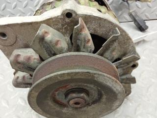 Генератор NISSAN VANETTE KUC22 LD20T 23100G5700 4 ракурс