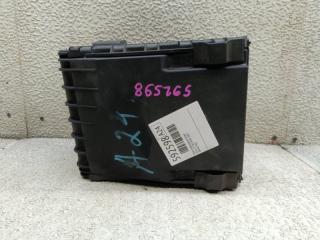 Блок предохранителей AUDI TT 8J3 BUB 8J0907361 1 ракурс Блок предохранителей AUDI TT 8J3 BUB 8J0907361 1 ракурс