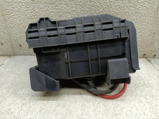 Блок предохранителей AUDI TT 8J3 BUB 8J0907361 5 ракурс Блок предохранителей AUDI TT 8J3 BUB 8J0907361 5 ракурс