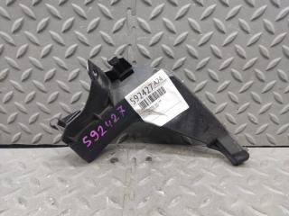 Крепеж бампера левый задний AUDI TT 8J3 BUB 8J0807453 1 ракурс
