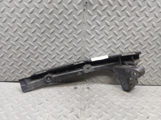 Крепеж бампера левый задний AUDI TT 8J3 BUB 8J0807483 2 ракурс