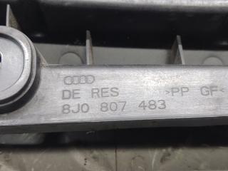Крепеж бампера левый задний AUDI TT 8J3 BUB 8J0807483 5 ракурс