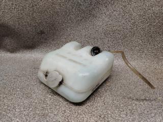 Бачок стеклоомывателя SUZUKI CARRY TRUCK DC51T F6A 060351-406 2 ракурс