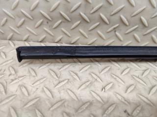 Молдинг лобового стекла правый VOLKSWAGEN PASSAT B7 (365) CAX 3C0854328B 2 ракурс