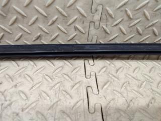 Молдинг лобового стекла правый VOLKSWAGEN PASSAT B7 (365) CAX 3C0854328B 3 ракурс