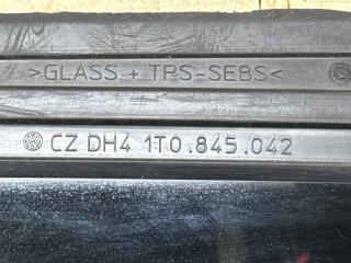 Стекло собачника правое заднее VOLKSWAGEN TOURAN 1T3 CAVB 43R-001667 3 ракурс