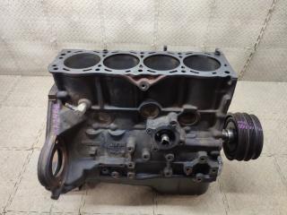 Блок двигателя NISSAN LARGO NW30 KA24DE 120977U 1 ракурс