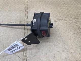 Блок круиз-контроля SUBARU LEGACY BG5 EJ20HDXAJE 2 ракурс Блок круиз-контроля SUBARU LEGACY BG5 EJ20HDXAJE 2 ракурс