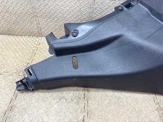 Накладка на стойку кузова правая задняя SUBARU IMPREZA WRX VAG FA20 94043FJ002 2 ракурс