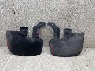 Брызговик передний TOYOTA TUNDRA UCK30 2UZ-FE 1 ракурс