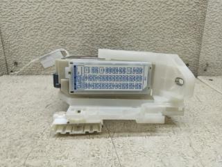 Блок предохранителей TOYOTA VELLFIRE AGH35 2AR-FE 89221-58111 4 ракурс
