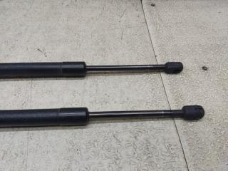 Амортизатор задней двери VOLKSWAGEN TOURAN 1T3 CAVB 1T0A827550 3 ракурс