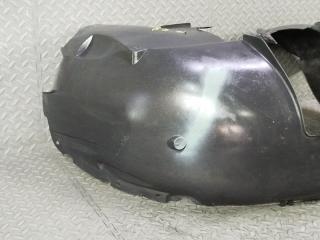 Подкрылок левый передний VOLVO V70 SW61 30678119 2 ракурс Подкрылок левый передний VOLVO V70 SW61 30678119 2 ракурс