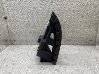 Крепеж бампера правый задний VOLKSWAGEN TOURAN 1T3 CAVB 1T0807454 2 ракурс Крепеж бампера правый задний VOLKSWAGEN TOURAN 1T3 CAVB 1T0807454 2 ракурс