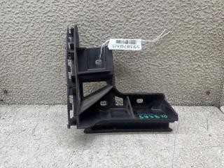 Крепеж бампера правый задний VOLKSWAGEN TOURAN 1T3 CAVB 1T0807454 3 ракурс Крепеж бампера правый задний VOLKSWAGEN TOURAN 1T3 CAVB 1T0807454 3 ракурс