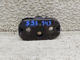 Петля замка багажника VOLKSWAGEN TOURAN 1T3 CAVB 1T0827517 5 ракурс