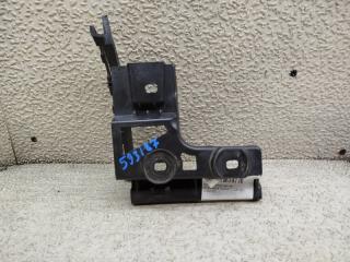 Крепеж бампера левый задний VOLKSWAGEN TOURAN 1T3 CAVB 1T0807453 1 ракурс