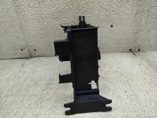 Коробка для блока efi AUDI TT 8J3 BUB 8J0907368 4 ракурс Коробка для блока efi AUDI TT 8J3 BUB 8J0907368 4 ракурс