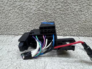 Блок предохранителей MAZDA DEMIO DJ5FS S5-DPTS D09W66730 2 ракурс Блок предохранителей MAZDA DEMIO DJ5FS S5-DPTS D09W66730 2 ракурс