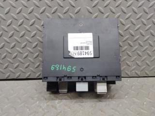 Блок реле AUDI TT 8J3 BUB 8P0907279 2 ракурс Блок реле AUDI TT 8J3 BUB 8P0907279 2 ракурс